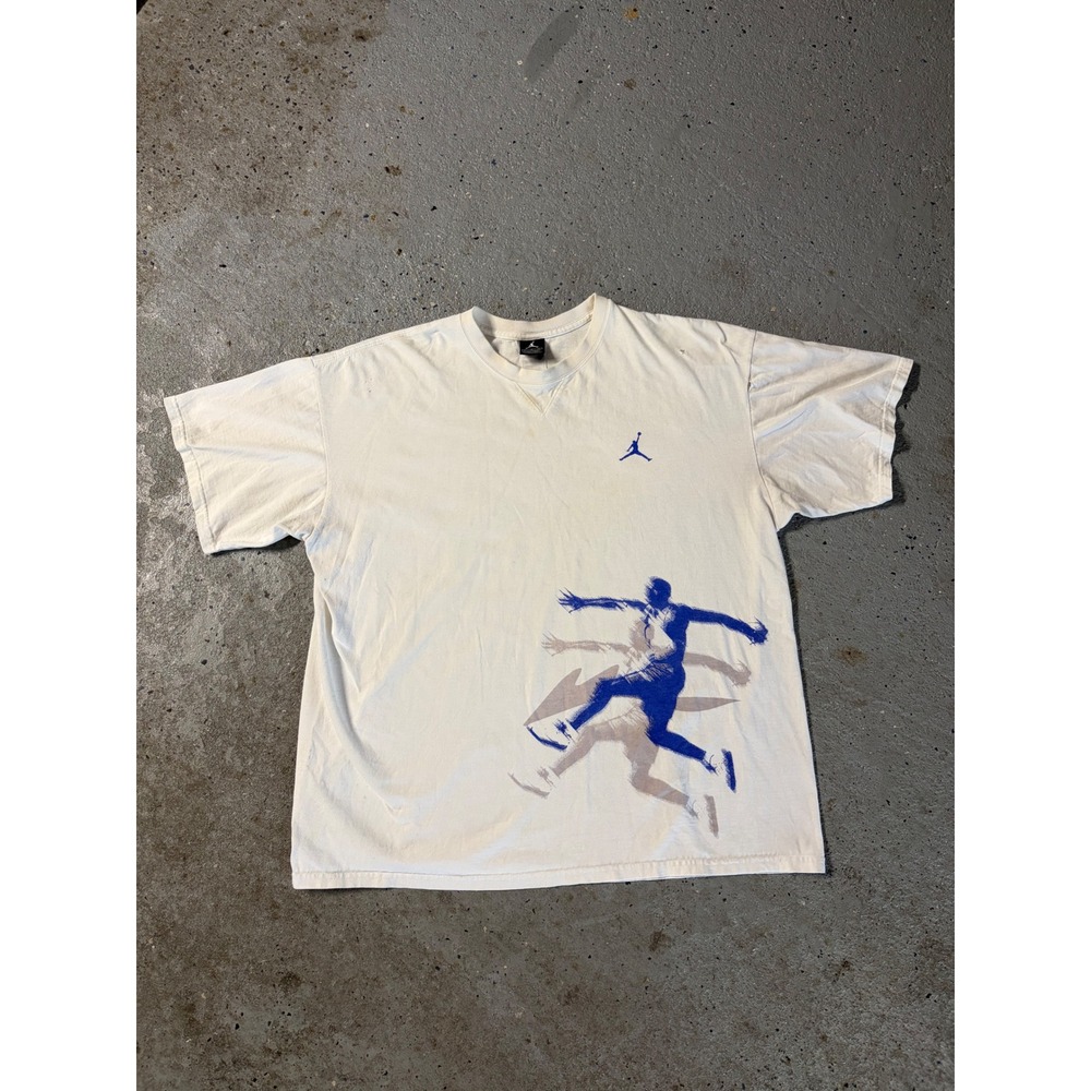 Vintage Jordan Brand Jumpman 23 Graphic T-Shirt XL Cream Royal Blue Distressed
